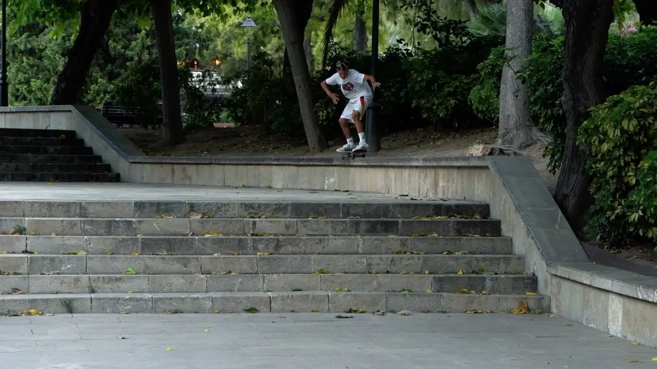 BubbleSkateMag // “FX CREW – BE LIKE YOU ARE” (2025)